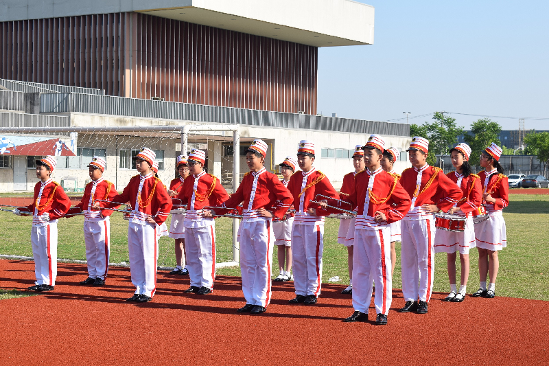 崧淀中学鼓号队荣获2018年青浦区少先队鼓号大赛一等奖